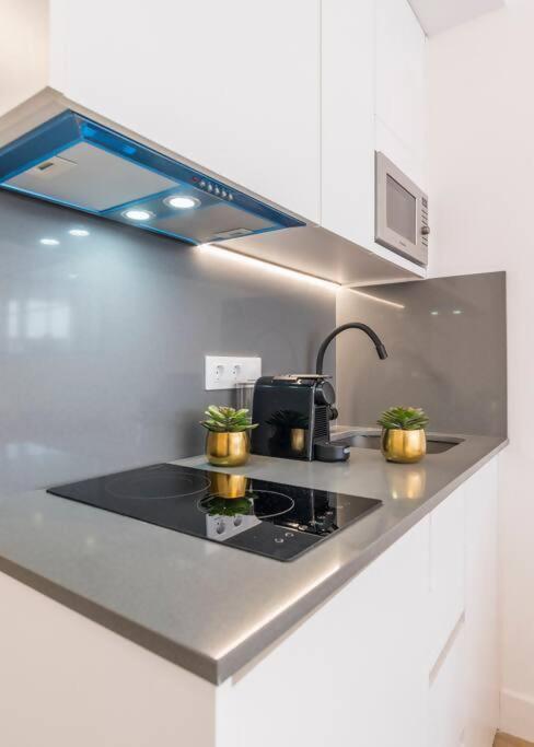 New Apt In The Heart Of Madrid Ngoại thất bức ảnh